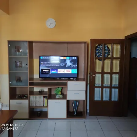 Con Terrazza Appartement *